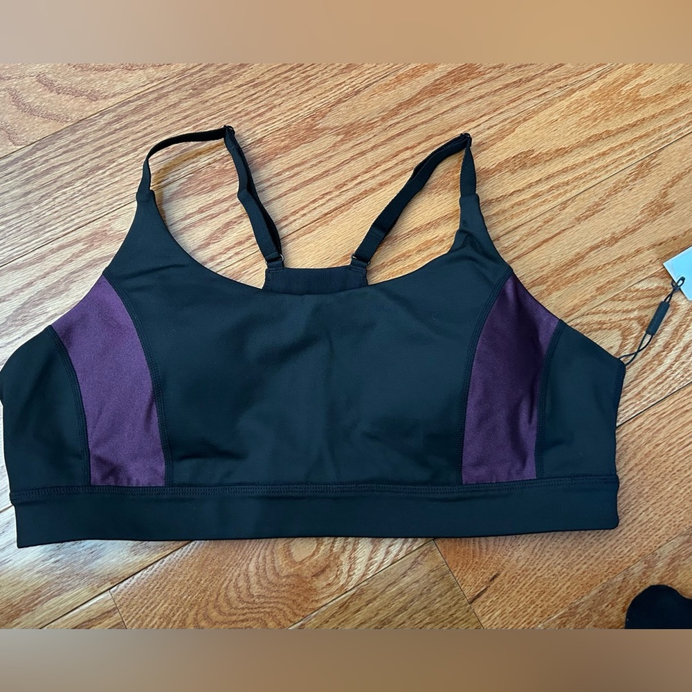 NWT Calvin Klein Low Impact Sports Bra Size XL